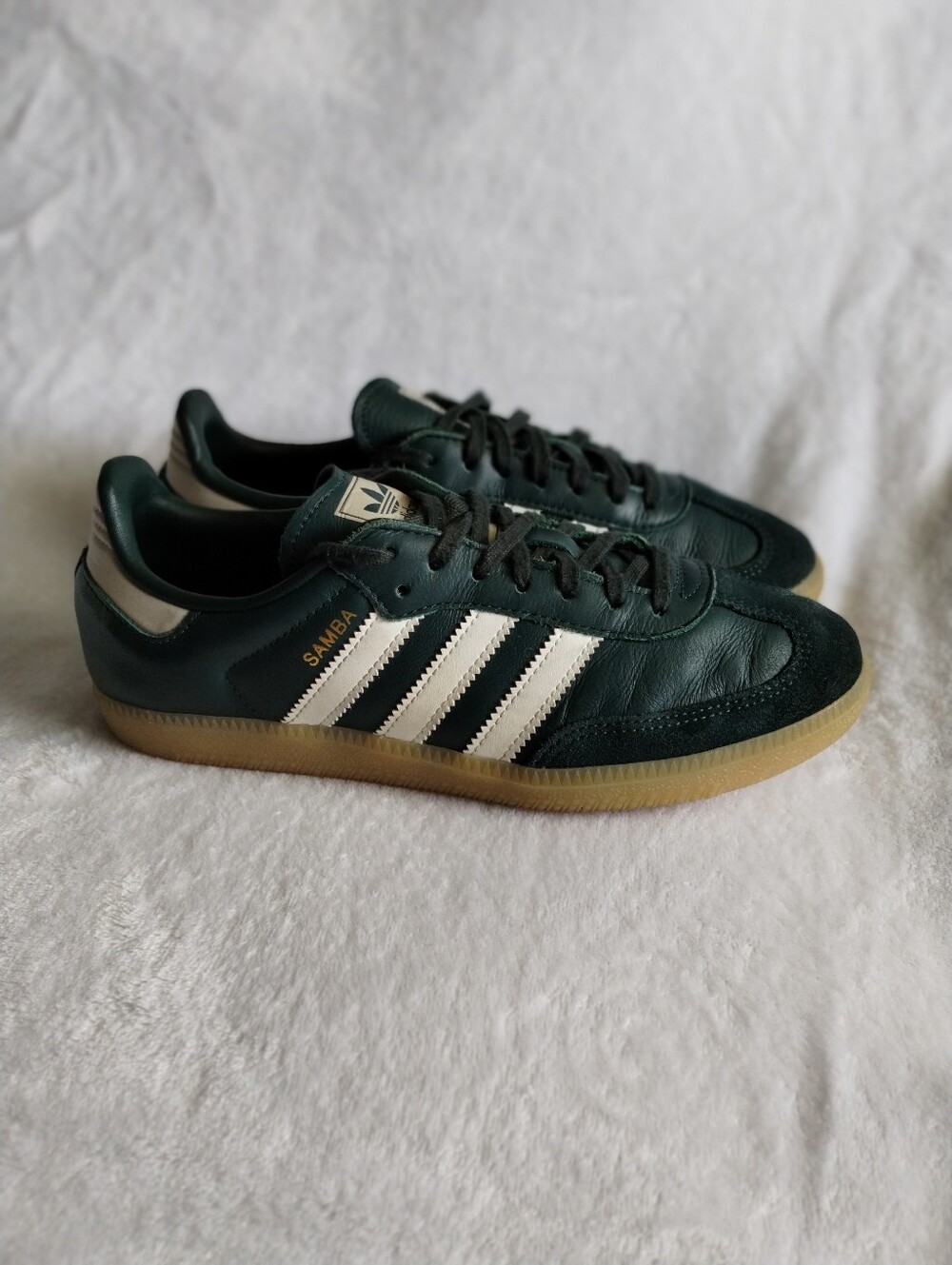 Title:Adidas Samba OG Green White Gum Sneakers Men’s 7 Women’s 8 Dark Green